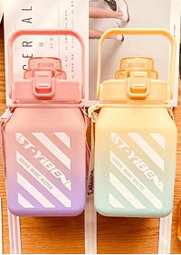 Garrafa Plástica De Água